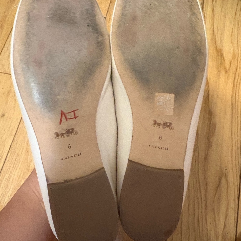 Coach Cream Leather Slip-On Loafers with Gold Bit - Picture 3 of 3